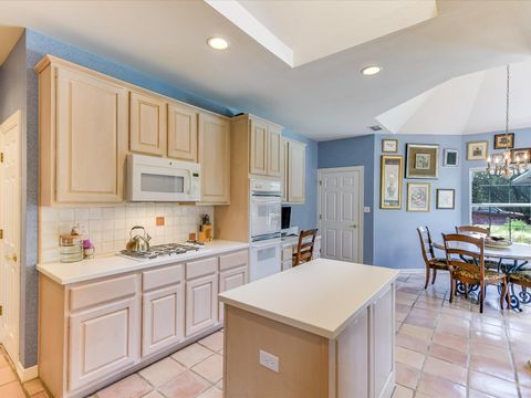 Tiny photo for 9104 Glenlake DR, Austin, TX 78730 (MLS # 8799944)