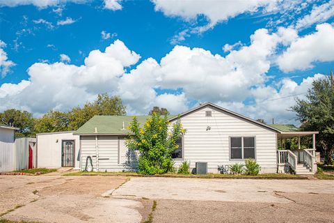 Tiny photo for 6405 Torres ST, Austin, TX 78741 (MLS # 4465838)