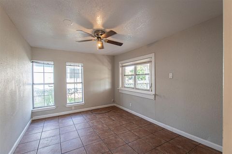 Tiny photo for 6405 Torres ST, Austin, TX 78741 (MLS # 4465838)