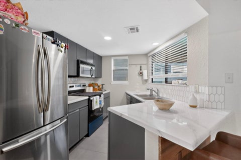 Tiny photo for 2500 Burleson RD #506, Austin, TX 78741 (MLS # 3038872)