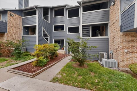 Tiny photo for 2500 Burleson RD #506, Austin, TX 78741 (MLS # 3038872)