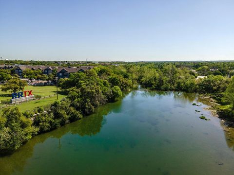 Photo of 615 Pecan Ave, Round Rock, TX 78664 (MLS # 5639866)