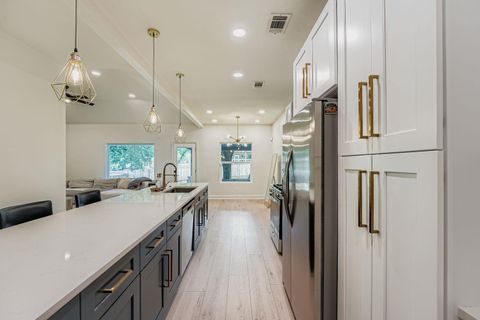 2019 Elder WAY Round Rock TX 78664