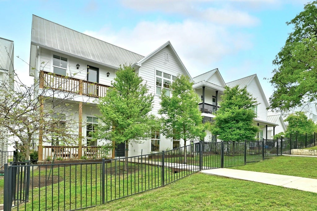 Photo of 4806 Springdale RD, Austin, TX 78723 (MLS # 4390016)