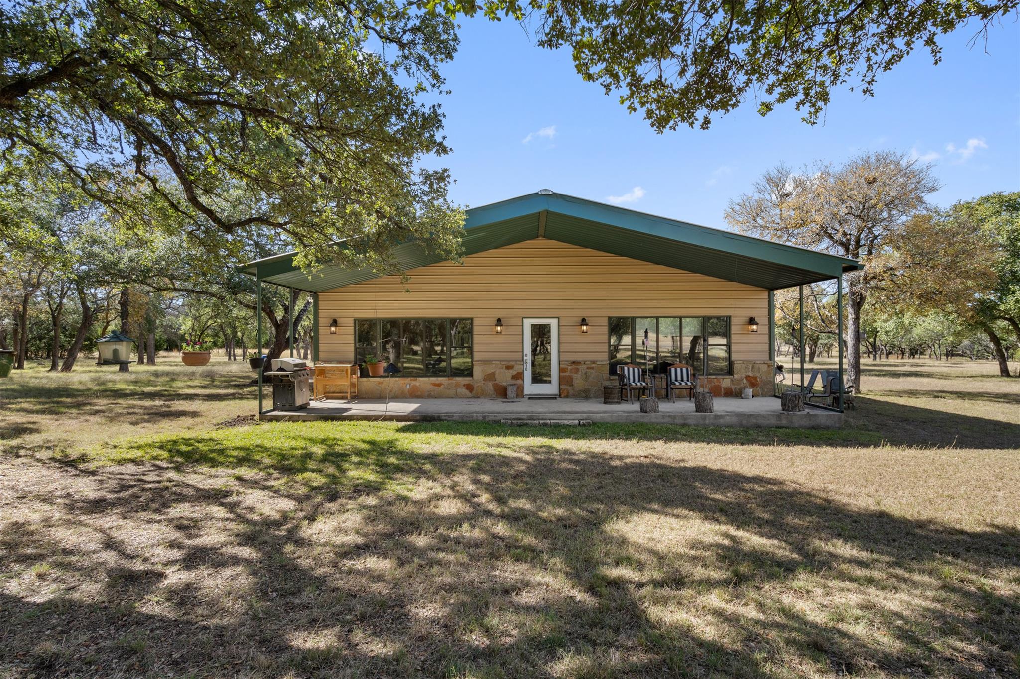 1145 Flat Creek Road