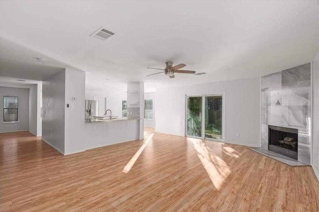 1179 Forest Bluff TRL