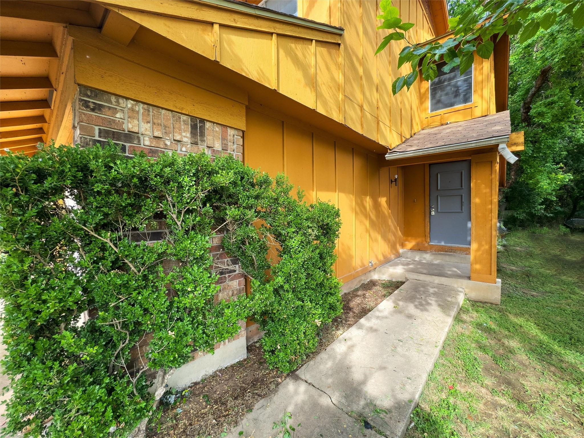 10403 Golden Meadow DR A