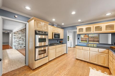 Tiny photo for 10923 Preston Trails DR, Austin, TX 78747 (MLS # 8981977)