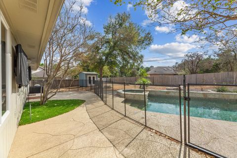 Tiny photo for 9902 Winding Oak CIR, Austin, TX 78750 (MLS # 1702889)