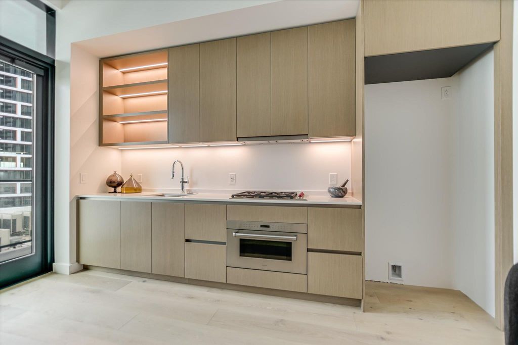 Photo of 610 Davis ST #3307, Austin, TX 78701 (MLS # 8894542)