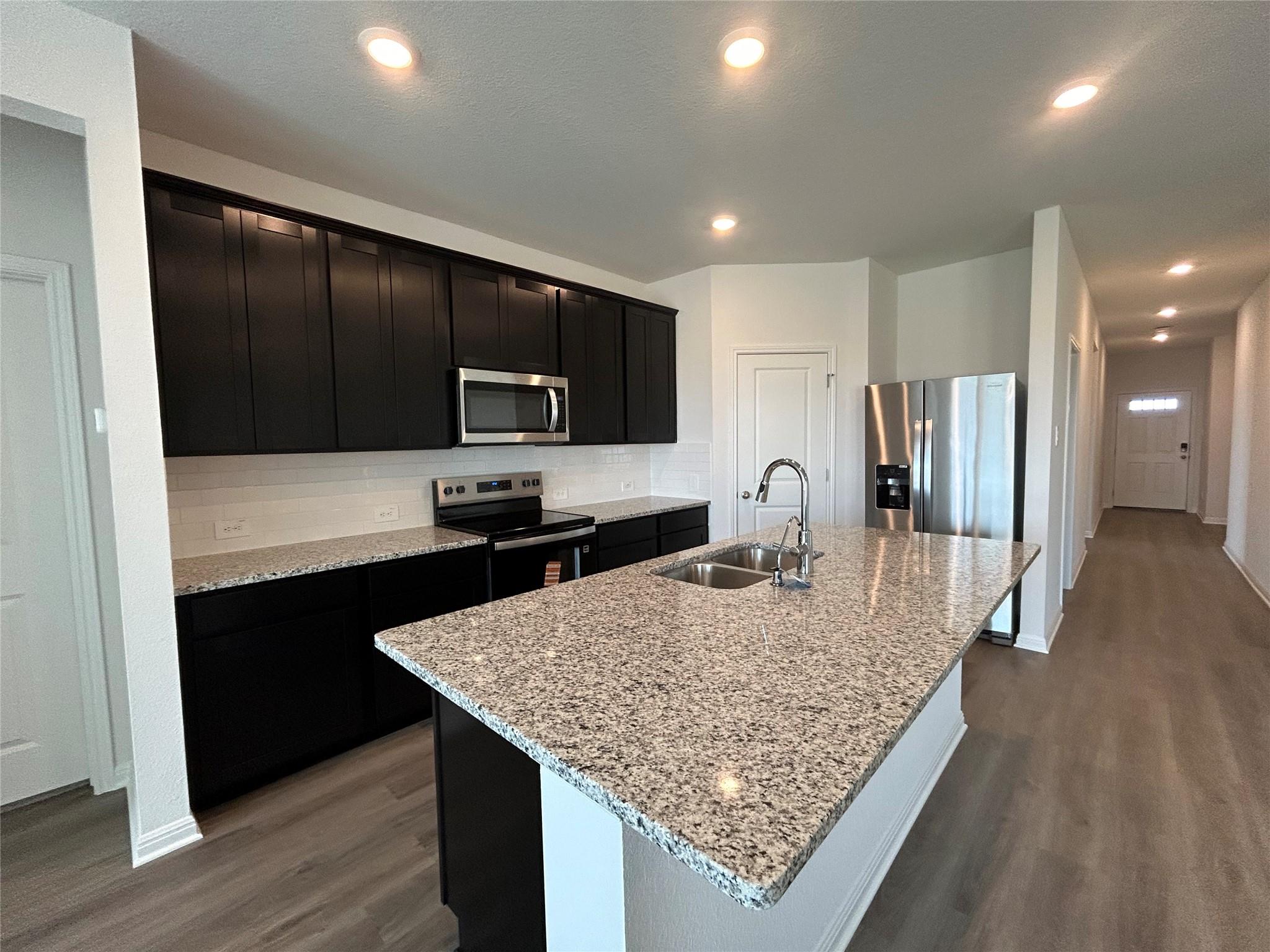 116 Honey Bee RD