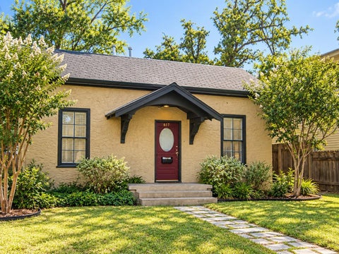 Photo of 617 W 37TH ST, Austin, TX 78705 (MLS # 2384438)