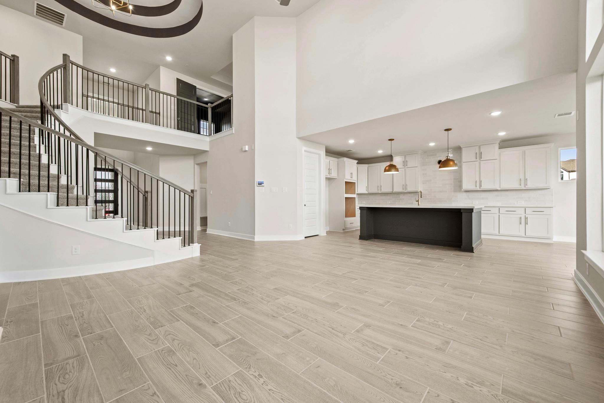 320 Buckaroo DR