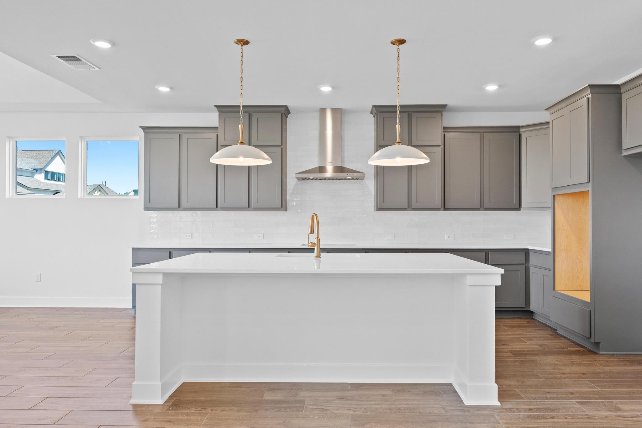 320 Buckaroo DR