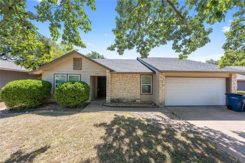 Photo of 9005 Curlew DR, Austin, TX 78748 (MLS # 6210721)