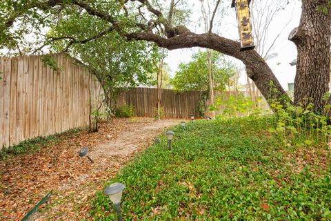 Tiny photo for 11810 Bittern Hollow LN, Austin, TX 78758 (MLS # 2905631)