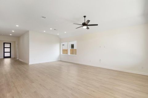 Tiny photo for 16317 Smithers Road Rd, Manor, TX 78653 (MLS # 5314315)