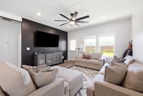 Tiny photo for 15000 Bajada RD, Manor, TX 78653 (MLS # 1882930)