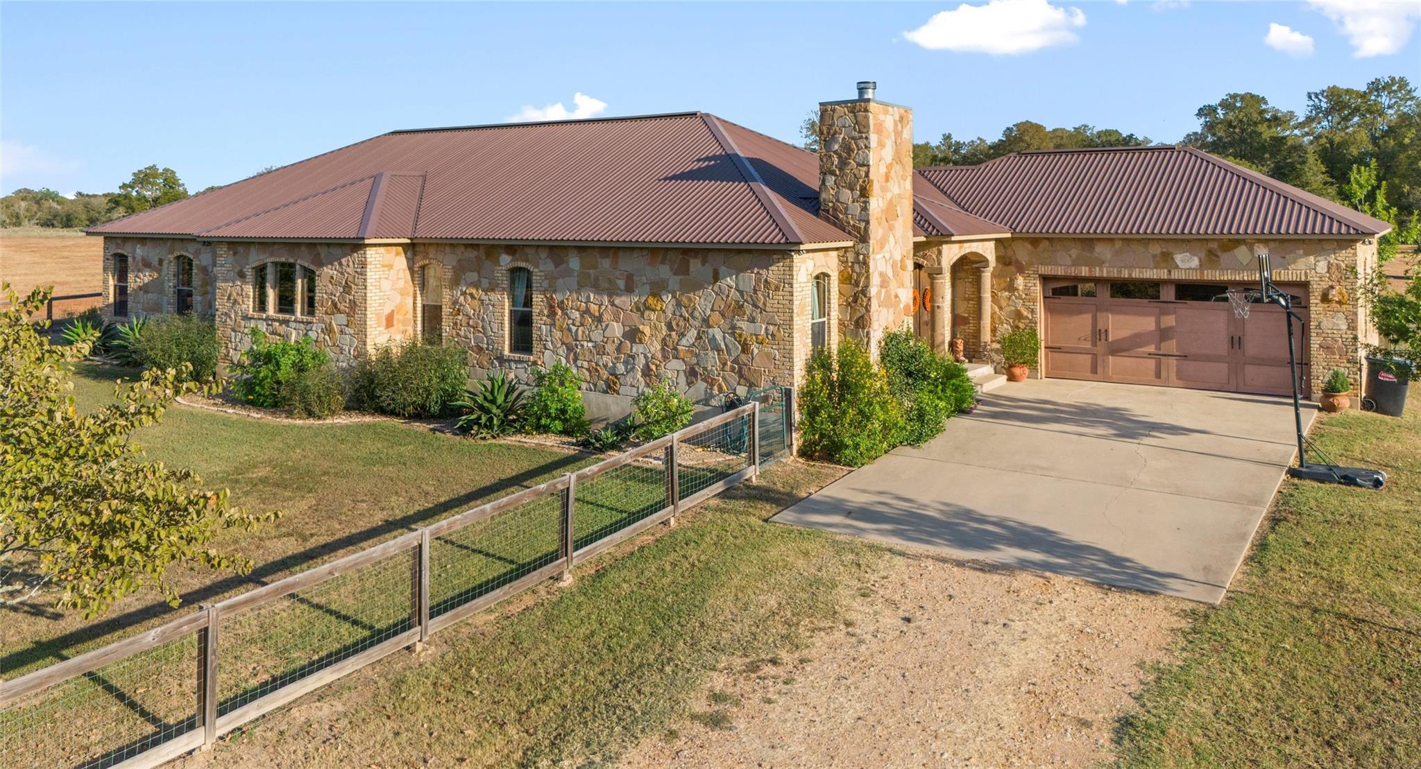 189 Sandy Creek Ranch DR