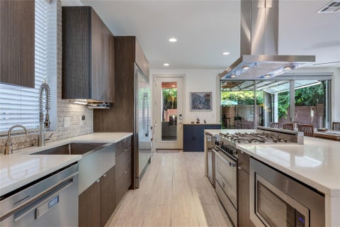 Tiny photo for 2201 E 9th ST, Austin, TX 78702 (MLS # 9098445)