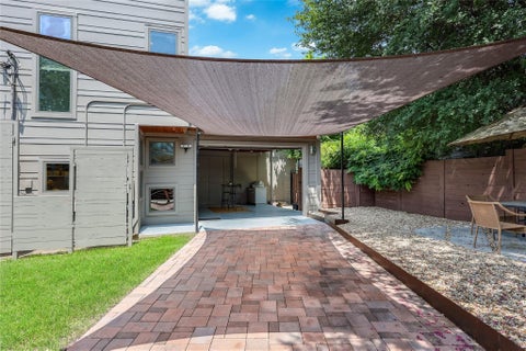 Tiny photo for 2201 E 9th ST, Austin, TX 78702 (MLS # 9098445)