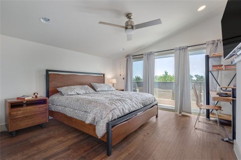 Tiny photo for 2201 E 9th ST, Austin, TX 78702 (MLS # 9098445)