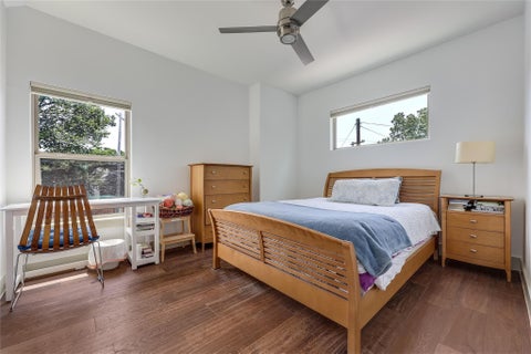 Tiny photo for 2201 E 9th ST, Austin, TX 78702 (MLS # 9098445)