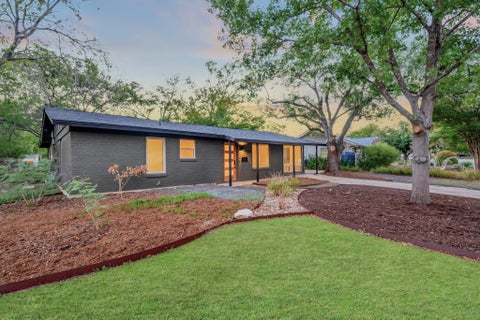 Photo of 5348 Westminster DR, Austin, TX 78723 (MLS # 7793938)