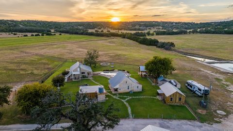 3366 Ranch Road 965 Fredericksburg TX 78624