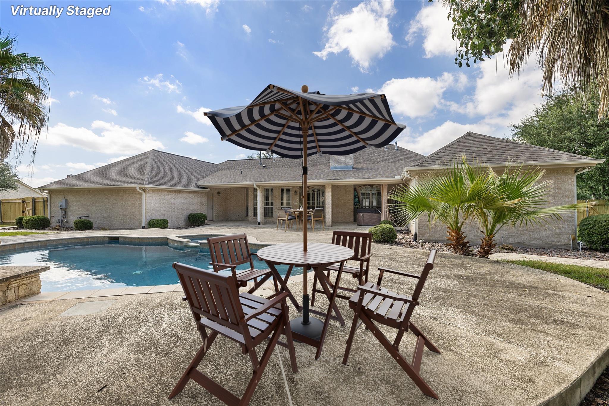 1300 Cypress TRL