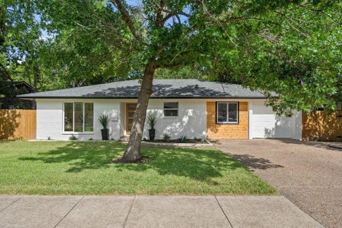 Photo of 8604 Millway DR, Austin, TX 78757 (MLS # 3448570)