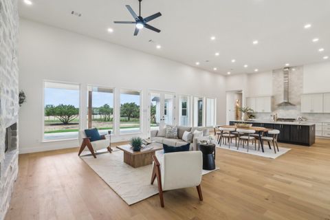 755 Rolling Hills RD Liberty Hill TX 78642