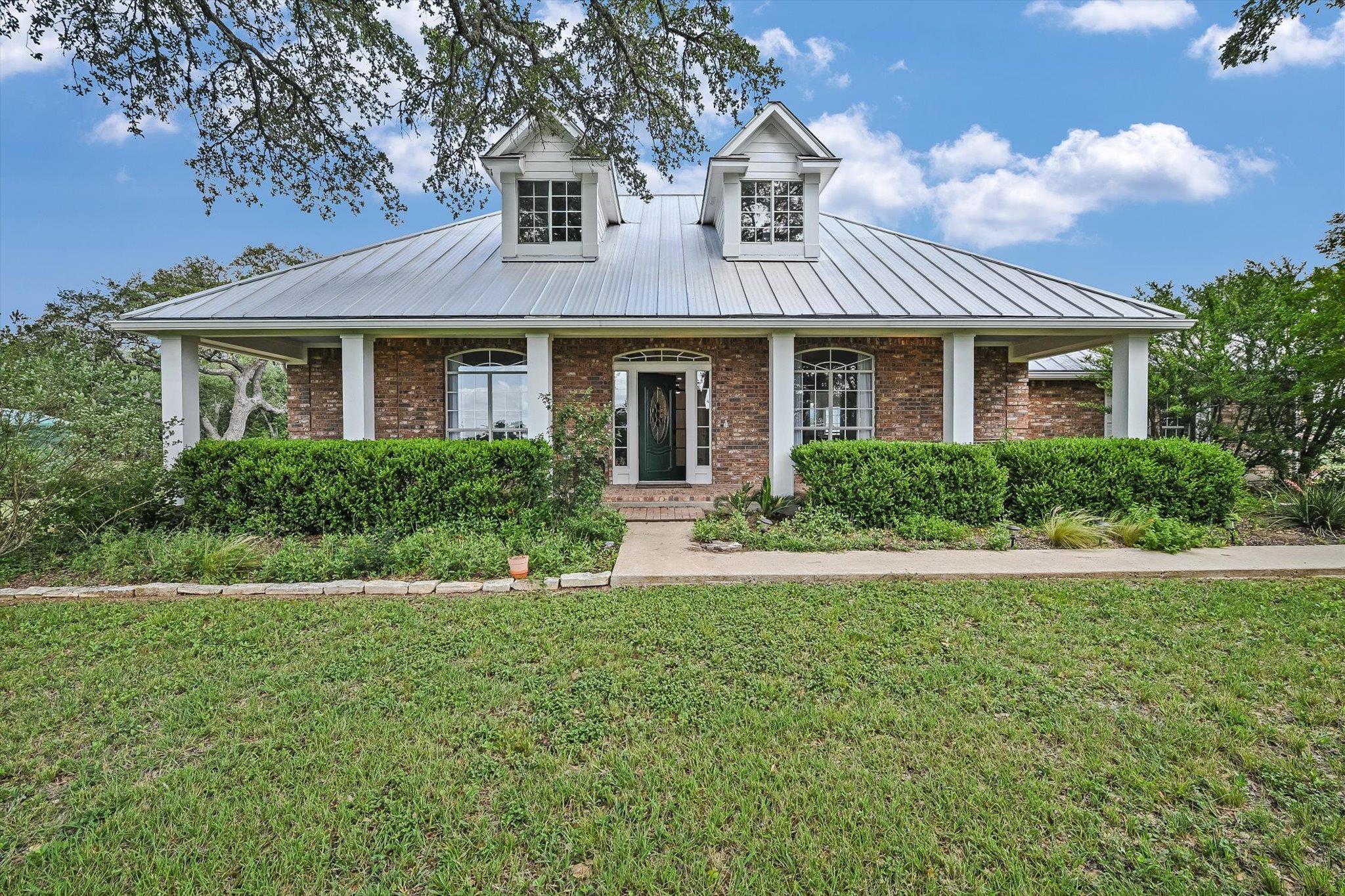1101 Darden Hill RD