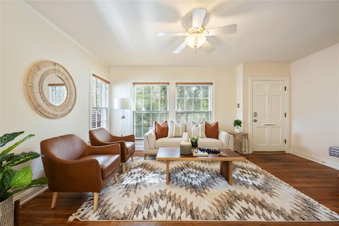 Photo of 3500 Lafayette Ave, Austin, TX 78722 (MLS # 1994202)