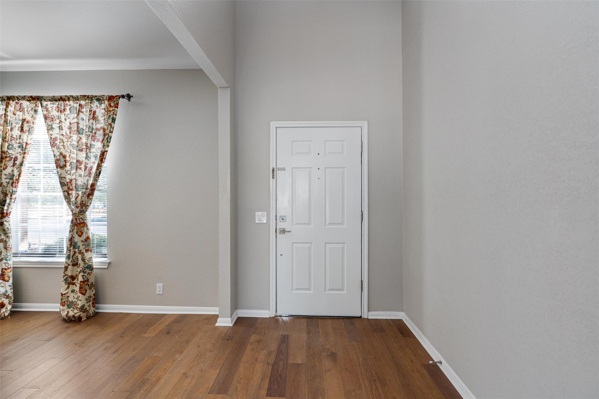 8340 Liberty Walk DR