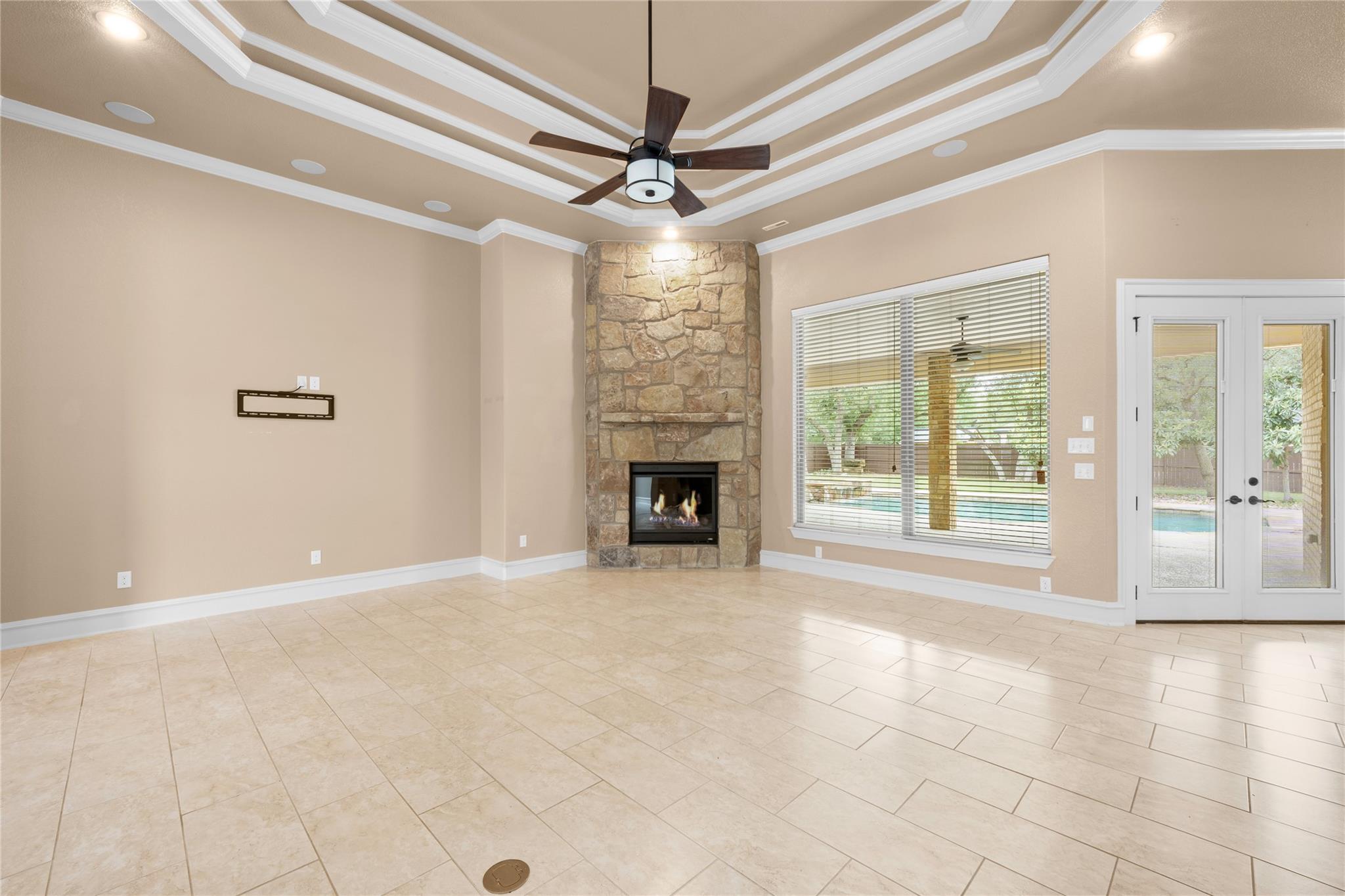 12 Lago Verde LN