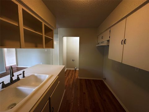 Tiny photo for 4901 York Hill DR, Austin, TX 78723 (MLS # 1717881)