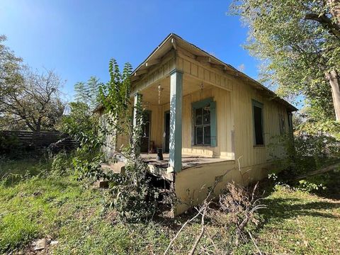 Photo of 3206 E 16th ST, Austin, TX 78721 (MLS # 9100358)