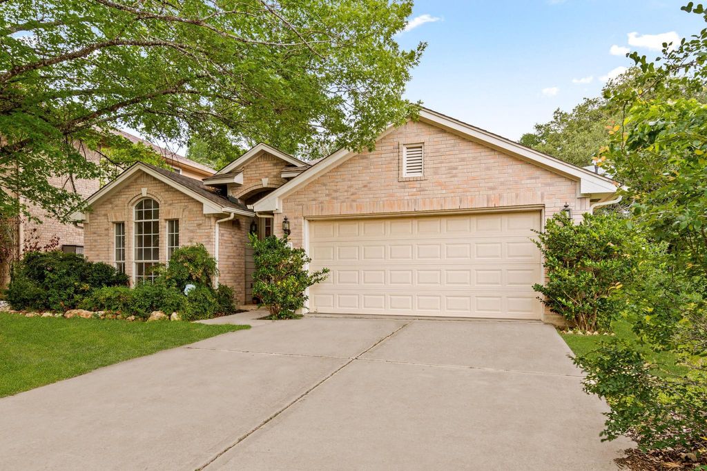 Photo of 2704 Winding Brook DR, Austin, TX 78748 (MLS # 6638680)