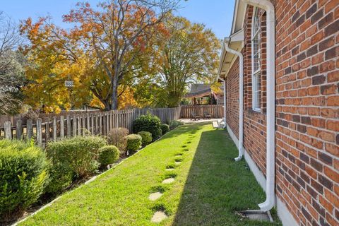 Tiny photo for 604 Cutty TRL, Lakeway, TX 78734 (MLS # 9921752)