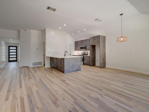 Photo of 13022 Staton DR, Austin, TX 78727 (MLS # 1279049)