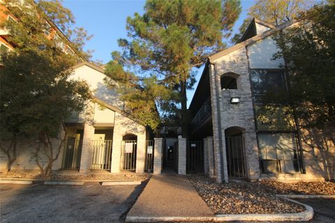 Photo of 2815 Rio Grande ST #211, Austin, TX 78705 (MLS # 5458208)