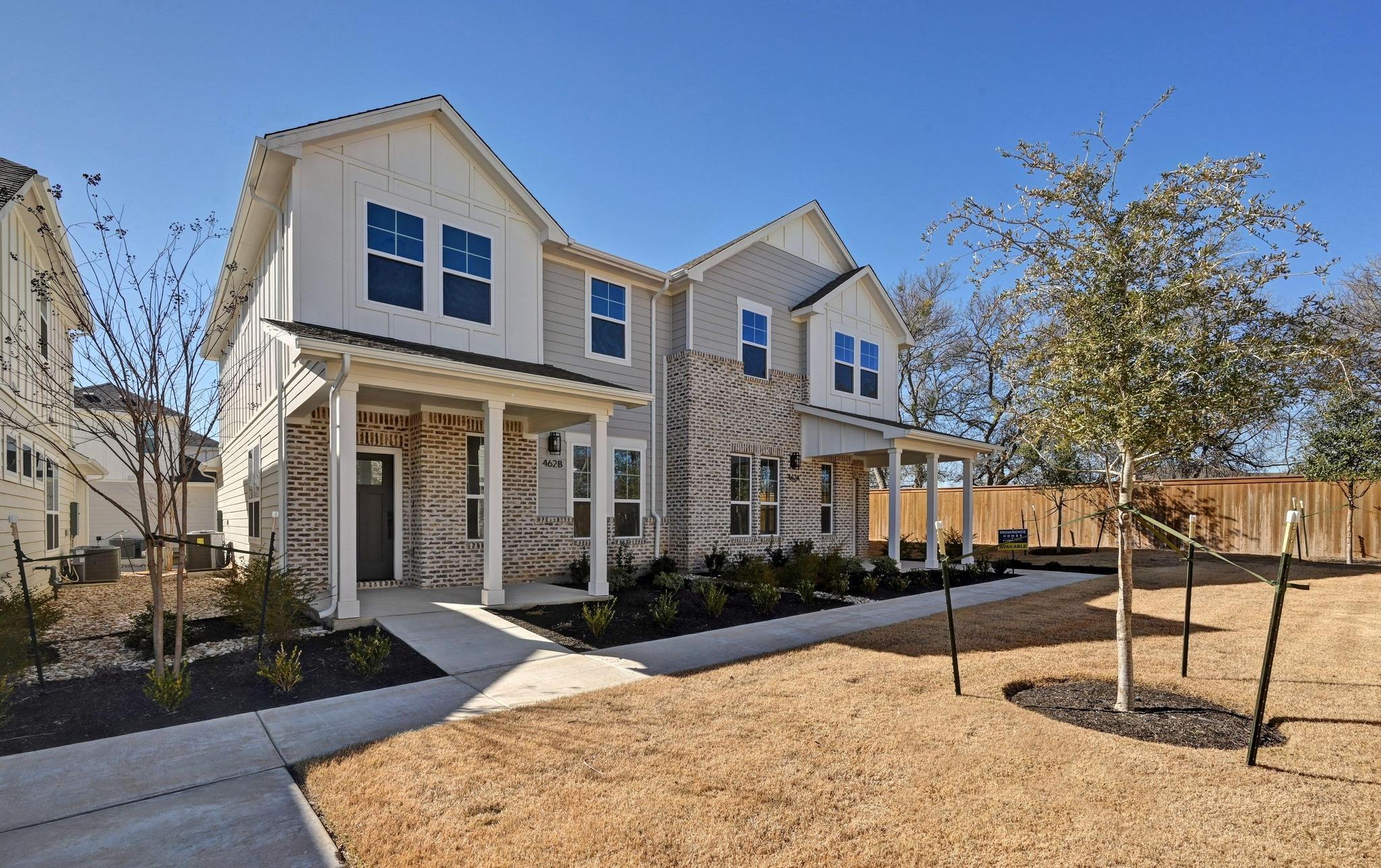 462 Orleanian DR B