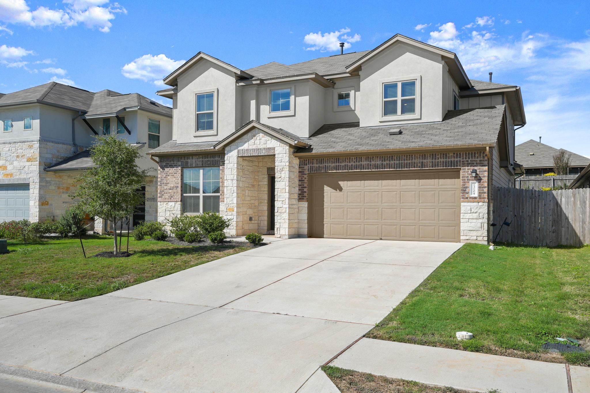 13104 Ditka DR
