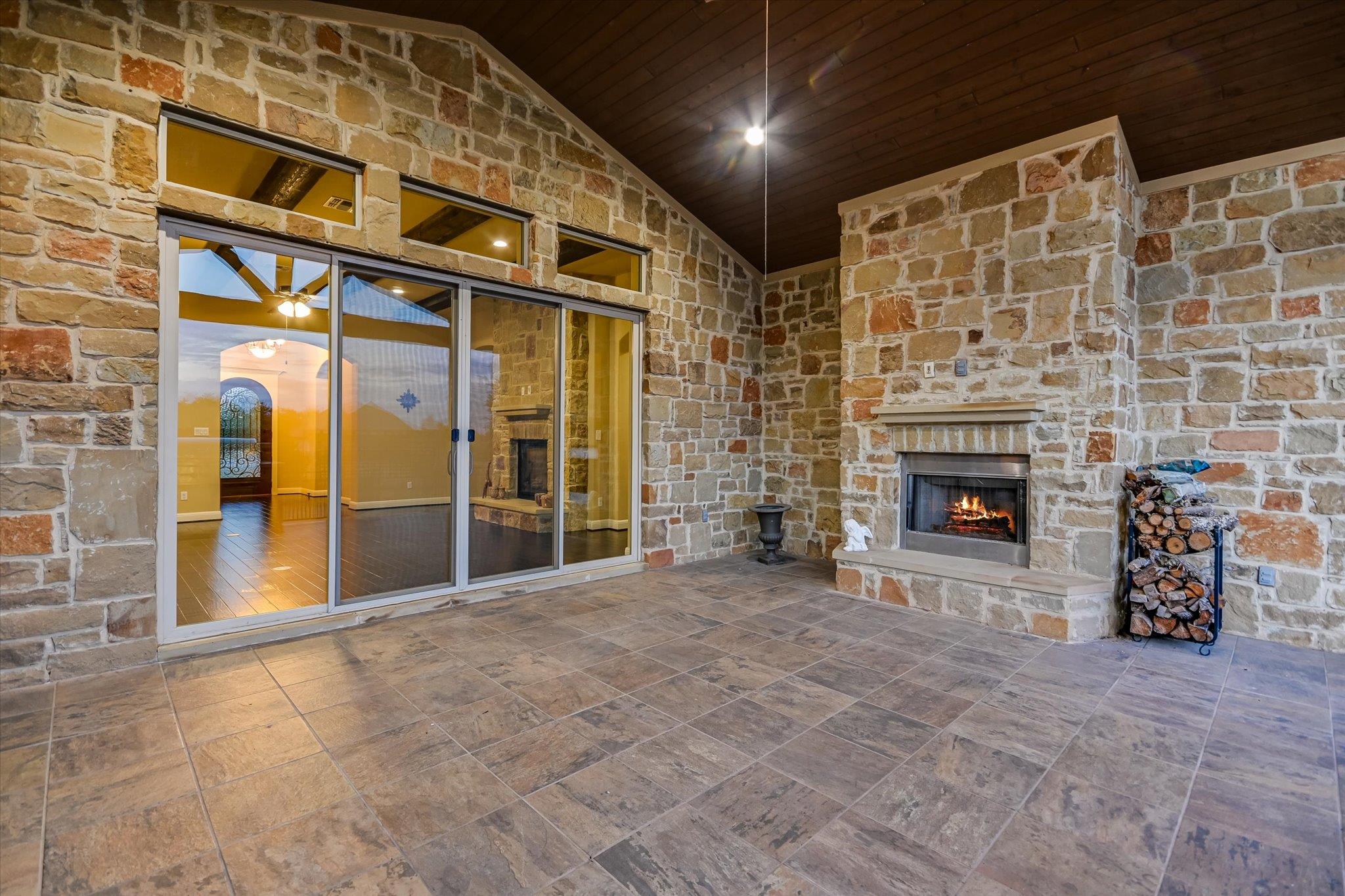162 Sarahs Spring CV