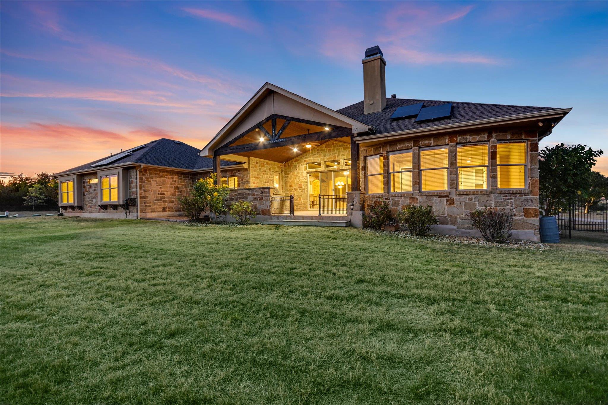 162 Sarahs Spring CV