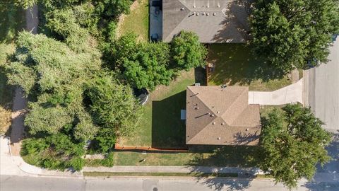 Tiny photo for 3700 Sojourner ST, Austin, TX 78725 (MLS # 4640123)