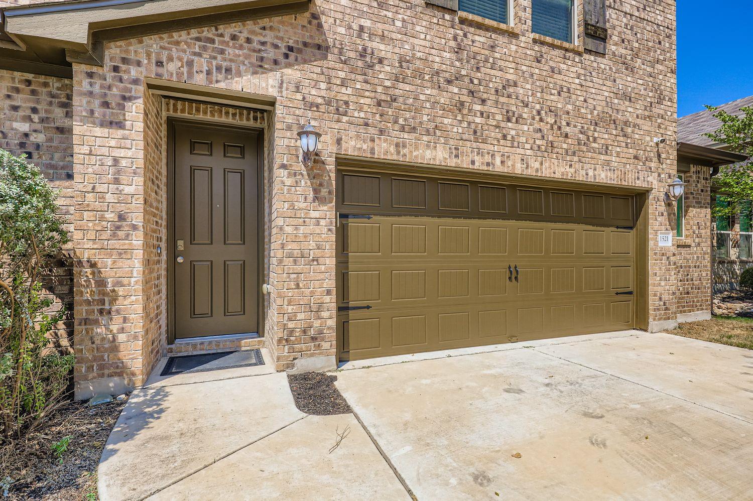 1521 Ida Nell Pearson ST