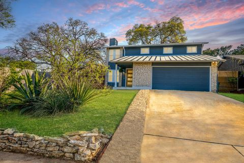 Photo of 2103 Lear LN, Austin, TX 78745 (MLS # 6902256)