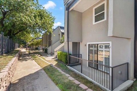 Tiny photo for 935 La Posada DR #158, Austin, TX 78752 (MLS # 5271794)